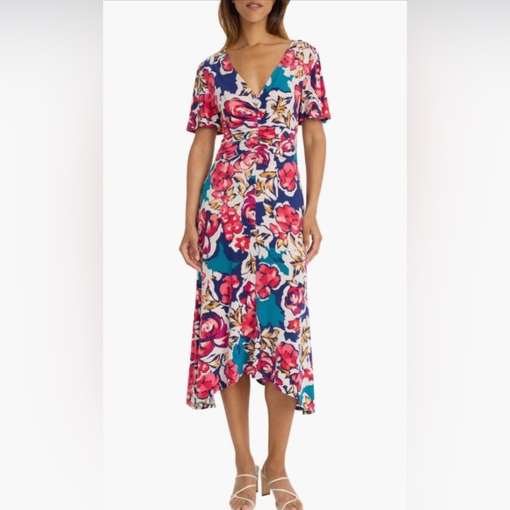 Maggy London Floral Print Short Sleeve Ruched Jersey Midi Dress